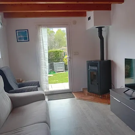 בית נופש Maison Mitoyenne Avec Jardin, Piscine Et Tennis Entre Corniche Et Plage A - Fr-1-239-1034